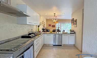 Venta de Casa en condominio con vigilancia 24hrs