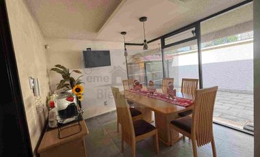 hermosa y amplia casa en Jardines de Coyoacán