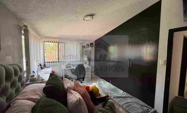 hermosa y amplia casa en Jardines de Coyoacán