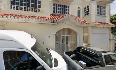 CASA EN VENTA FLORES MAGON VERACRUZ DE RECUPERACION HIPOTECARIA