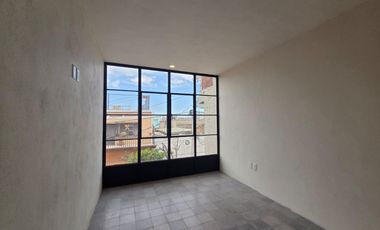 DEPARTAMENTO EN VENTA DE 2 RECAMARAS, CERCA DEL CUCEI Y PARQUE AGUA AZUL Y CALZADA INDEPENDENCIA..