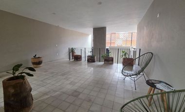 DEPARTAMENTO EN VENTA DE 2 RECAMARAS, CERCA DEL CUCEI Y PARQUE AGUA AZUL Y CALZADA INDEPENDENCIA..