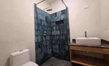 DEPARTAMENTO EN VENTA DE 2 RECAMARAS, CERCA DEL CUCEI Y PARQUE AGUA AZUL Y CALZADA INDEPENDENCIA..
