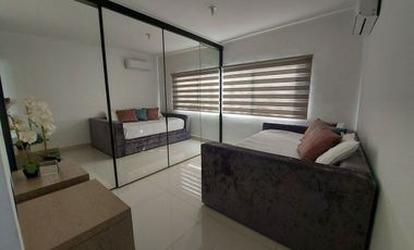 VENTA HERMOSA CASA EN PUERTA DE HIERRO EQUIPADA Y AMUEBLADA