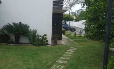 Venta de Casa en condominio solo 8