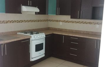 Venta de Casa en condominio solo 8