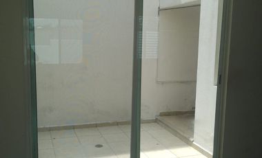 Venta de Casa en condominio solo 8