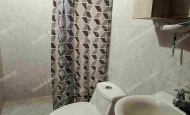 VENTA BONITA Y AMPLIA CASA CANDILES BUCARAMANGA