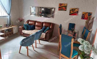 VENTA BONITA Y AMPLIA CASA CANDILES BUCARAMANGA