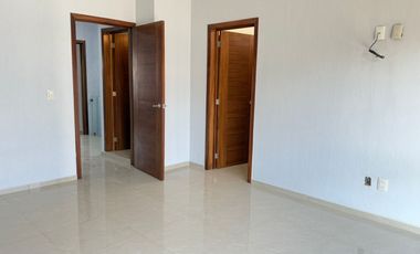 SE RENTA CASA EN VITANA RESIDENCIAL $19,000.00 ZONA CUCSH