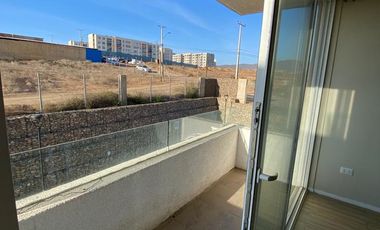 Departamento en arriendo en la Serena con estacionamiento y bodega