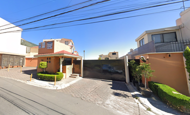 INVERSIÓN AL SUR DE CDMX: Casa en San Nicolás Totolapan, Magdalena Contreras ¡Ahorro del 50%!