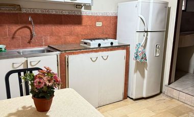 Kennedy alquilo suite amoblada cerca supercines Orellana y San marino