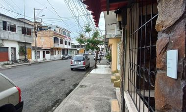 VENDO CASA SAUCES 6