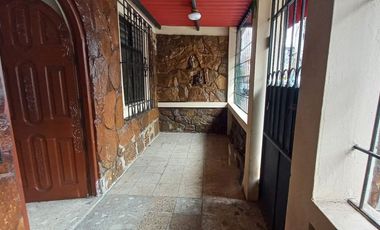 VENDO CASA SAUCES 6