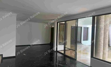 Rento Casa urbanización Laguna Dorada Samborondon