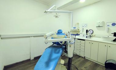 Remodelada para oficinas, San Miguel, Metro Lo Vial