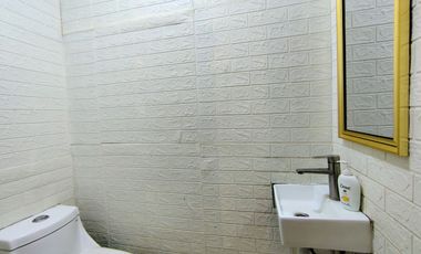 Remodelada para oficinas, San Miguel, Metro Lo Vial