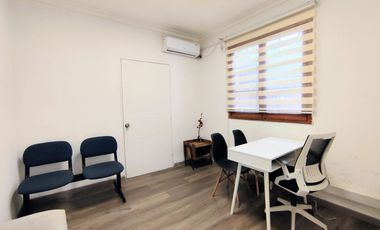 Remodelada para oficinas, San Miguel, Metro Lo Vial