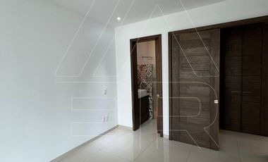 🏡 CASA IMPECABLE EN RENTA – PUNTO SUR 1