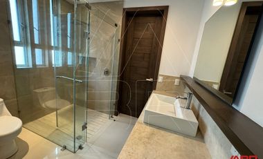 🏡 CASA IMPECABLE EN RENTA – PUNTO SUR 1