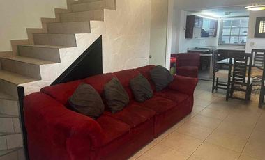 Hermosa y amplia casa en renta en Galaxia La Calera