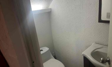 Hermosa y amplia casa en renta en Galaxia La Calera