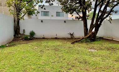 HERMOSA CASA EN VENTA EN BUGAMBILIAS SEGUNDA SECCION