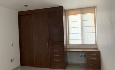 HERMOSA CASA EN VENTA EN BUGAMBILIAS SEGUNDA SECCION