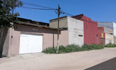 PROPIEDAD EN ESQUINA CON 3 ESPACIOS INDEPENDIENTES – IDEAL PARA NEGOCIO, TALLER, OFICINA O INVERSIÓN