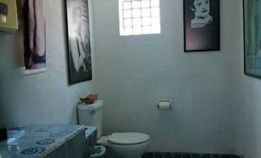 PROPIEDAD EN ESQUINA CON 3 ESPACIOS INDEPENDIENTES – IDEAL PARA NEGOCIO, TALLER, OFICINA O INVERSIÓN