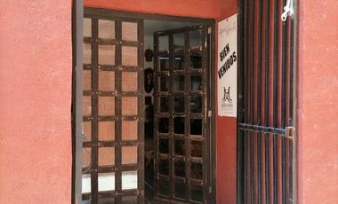 PROPIEDAD EN ESQUINA CON 3 ESPACIOS INDEPENDIENTES – IDEAL PARA NEGOCIO, TALLER, OFICINA O INVERSIÓN