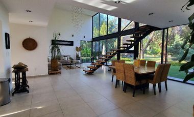 RENTA CASA CON ALBERCA EN BALVANERA GOLF POLO COUNTRY CLUB