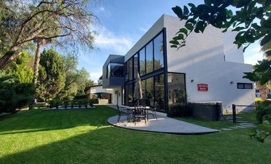 RENTA CASA CON ALBERCA EN BALVANERA GOLF POLO COUNTRY CLUB