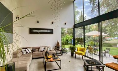 RENTA CASA CON ALBERCA EN BALVANERA GOLF POLO COUNTRY CLUB