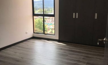 ARRIENDO! Amplio Apartamento en Chía, Vereda Cerca de Piedra¡Espacio, Altura y Comodidad sin límites! Disfrute de la tranquilidad de Chía con la conve
