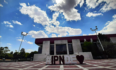 CASA EN PRADO VALLEJO (a 5 minutos del metro Politécnico)