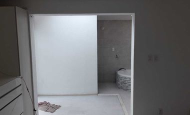 RENTA Casa Gral. Miguel Miramón Lomas Verdes Naucalpan de Juárez a 2 min Escuela Cristóbal Colón