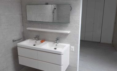 RENTA Casa Gral. Miguel Miramón Lomas Verdes Naucalpan de Juárez a 2 min Escuela Cristóbal Colón