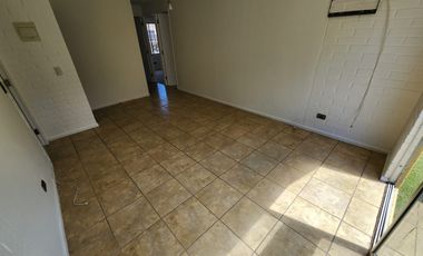 SE ARRIENDA EN CURAUMA- CASA PUERTAS DEL SOL 3D 2B 1E