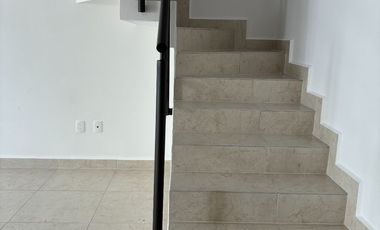 RENTA CANCUN SAYAB CASA 3 RECAMARAS PARA ESTRENAR