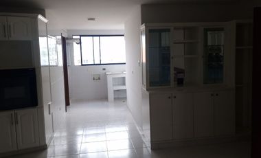 se arrienda apartamento barrio Santa Teresita