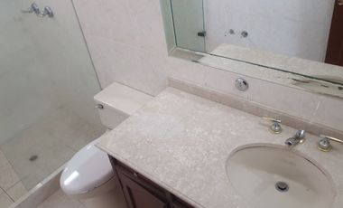 se arrienda apartamento barrio Santa Teresita