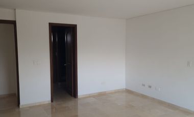 se arrienda apartamento barrio Santa Teresita