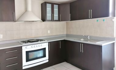 Casa con Terreno Ampliado en Privada – Excelente Plusvalía cerca de Altacia
