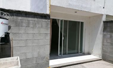 Casa con Terreno Ampliado en Privada – Excelente Plusvalía cerca de Altacia