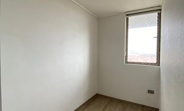 Arriendo departamento en edificio las torcazas