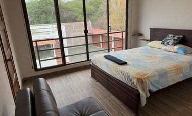 EN VENTA PROPIEDAD CON 2 HERMOSAS CASAS AMOBLADAS EN SAN CLEMENTE-MANABI, PARA INVERSION