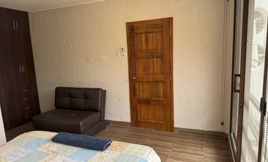 EN VENTA PROPIEDAD CON 2 HERMOSAS CASAS AMOBLADAS EN SAN CLEMENTE-MANABI, PARA INVERSION