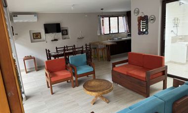 EN VENTA PROPIEDAD CON 2 HERMOSAS CASAS AMOBLADAS EN SAN CLEMENTE-MANABI, PARA INVERSION